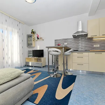 Patricia Τρογκίρ